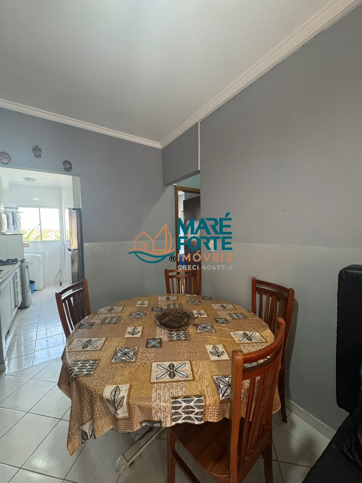 Apartamento todo mobiliado 600 metros da orla do Itaguá