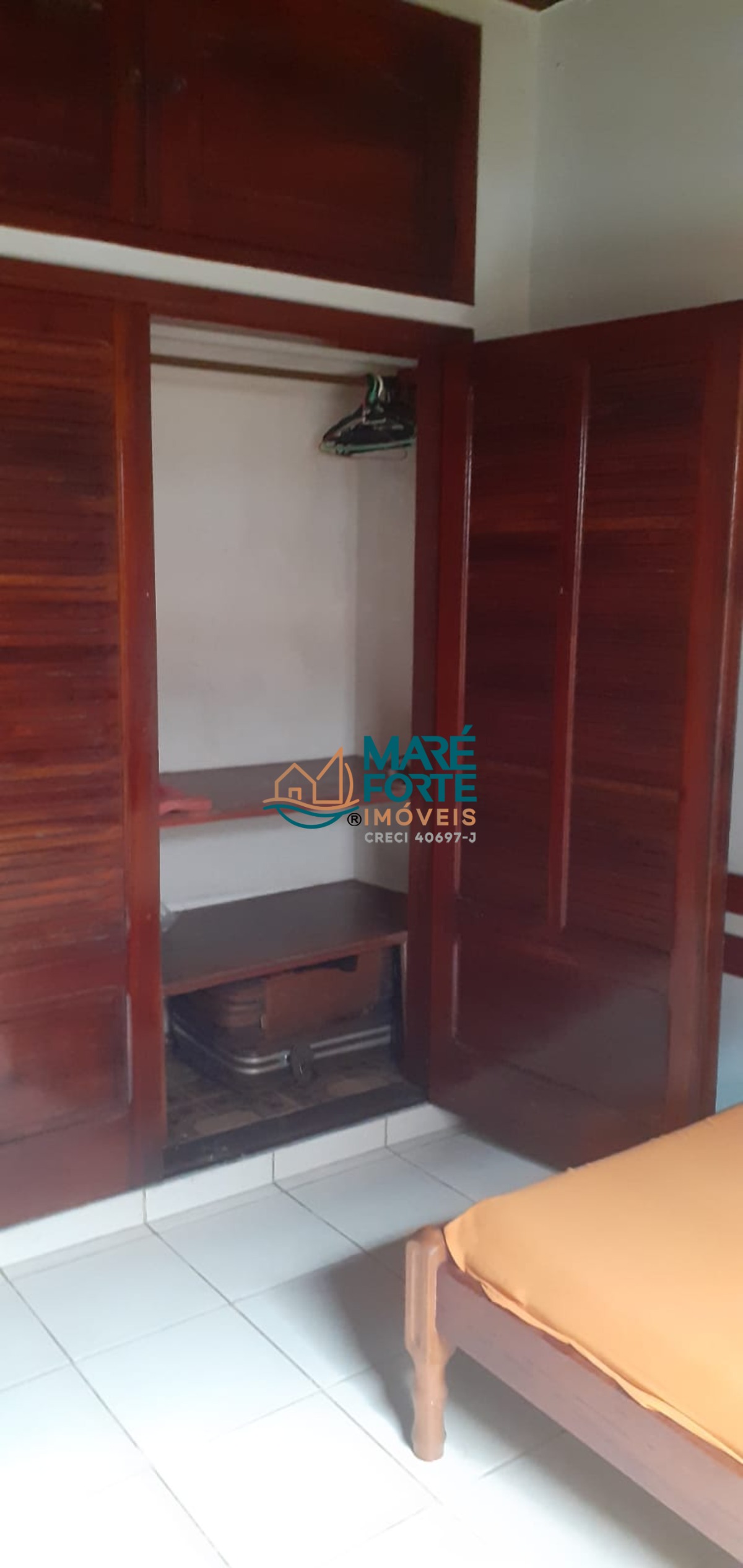 Casa, 4 quartos, 270 m² - Foto 11