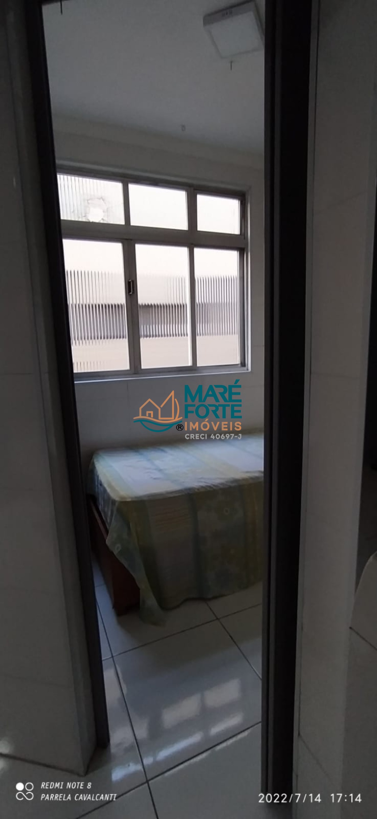 Apartamento à venda com 2 quartos, 70m² - Foto 27